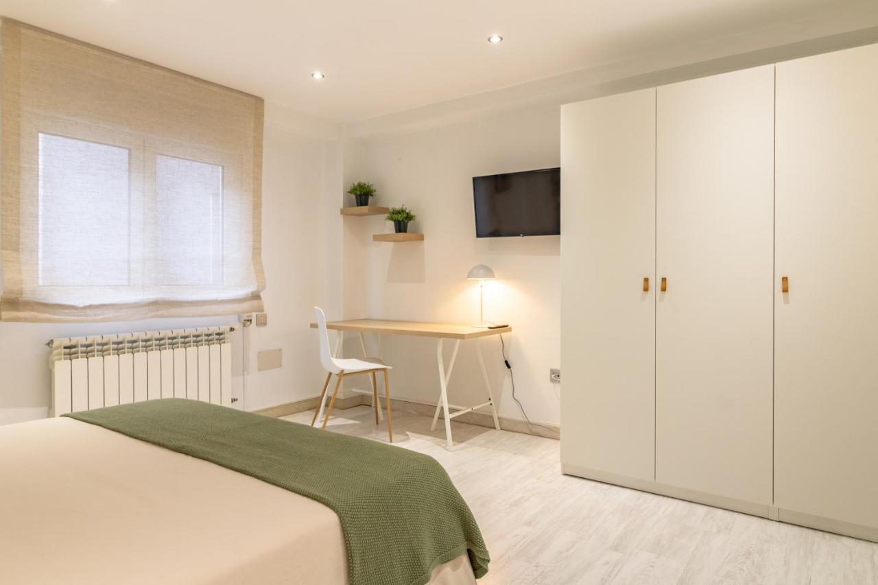 Ah King Size Apartment Vut5461As Oviedo Bagian luar foto
